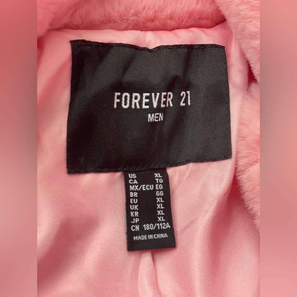 Forever 21 Teddy Pink - Picture 3 of 5